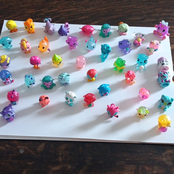 Spin Master Other - Hatchimals 40+ Random Lot.